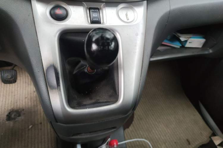 Used Nissan NV200 2010 1.6L Luxury Model
