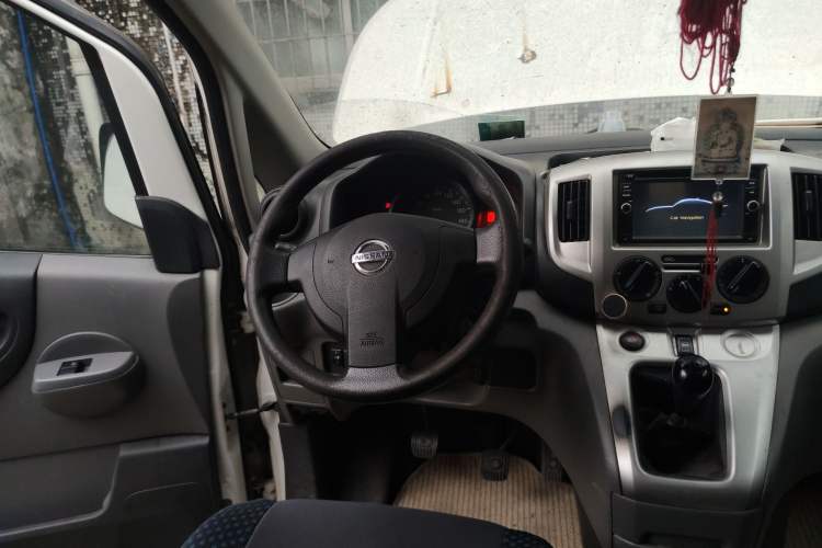 Used Nissan NV200 2010 1.6L Luxury Model
