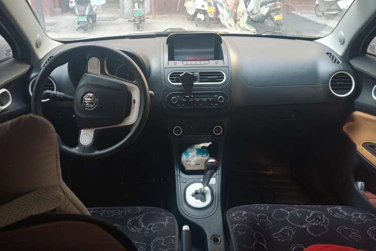 Used MG 3SW 2015 1.5L AMT Elite Model
