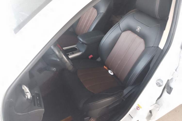 Used BYD Song 2018 1.5TID Automatic Smart Connect Prestige Model
