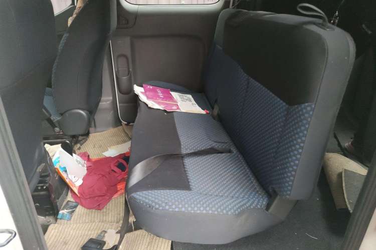 Used Nissan NV200 2010 1.6L Luxury Model
