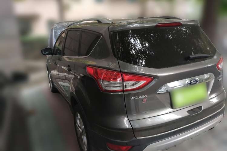 Used Ford Kuga 2013 2.0L GTDi Four-Wheel-Drive Sport Model
