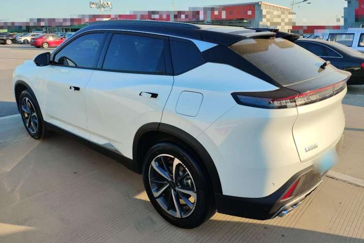 Used Dongfeng Aeolus Mage 2023 1.5T Luxury Edition
