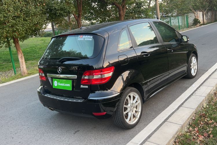 Used Mercedes-Benz B-Class 2009 B 200 Fashion Model
