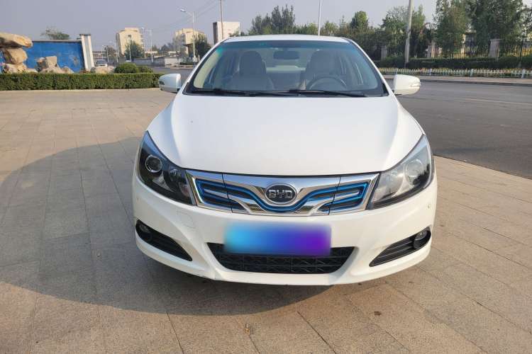 Used BYD e5 2017 300 Prestige Edition