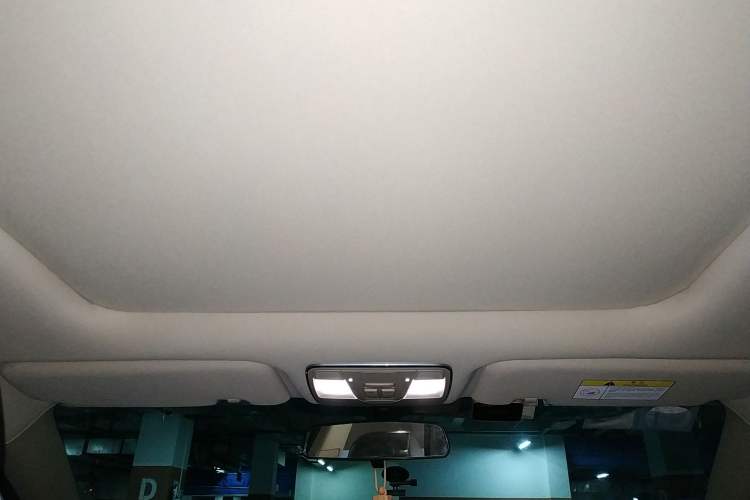 Used CHANGAN Raeton CC 2018 1.5T Automatic Haoya Model China V Standard
