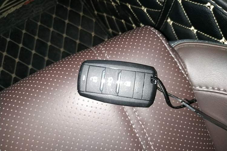 Used CHANGAN Raeton CC 2018 1.5T Automatic Haoya Model China V Standard
