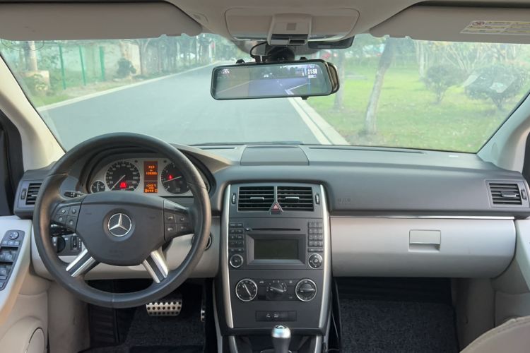 Used Mercedes-Benz B-Class 2009 B 200 Fashion Model
