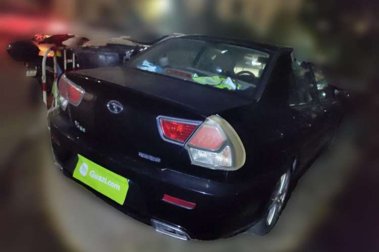 Used Soueast V3 Lingyue 2014 1.5L Manual Entry-Level Version Rear Right 45 Deg