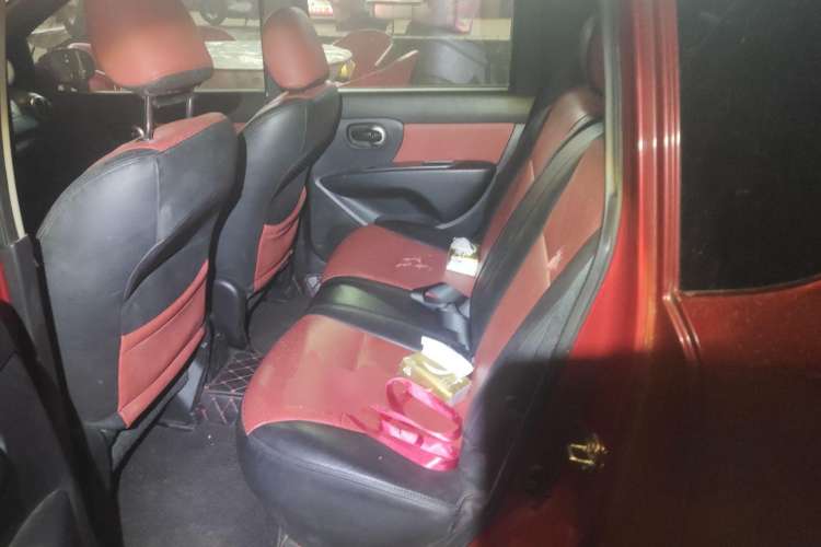 Used Nissan Livina 2010 JINRUI Edition 1.6L Automatic Standard Model
