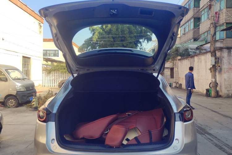 Used Mazda CX-4 2020 2.0L Automatic Two-Wheel Drive Blue Sky Dynamic Edition