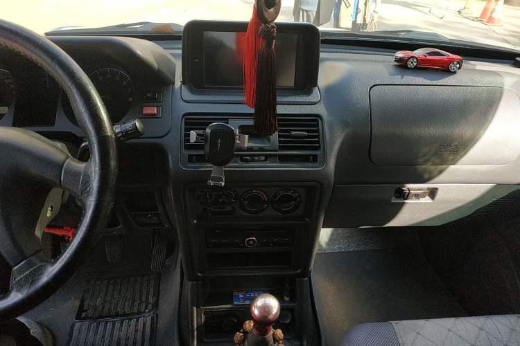 Used Leopaard Heijingang 2013 2.2L Manual 4x4 Standard Edition
