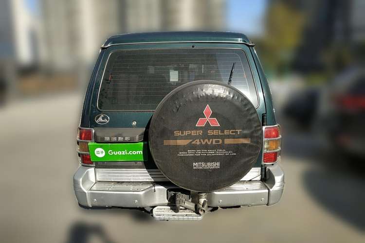 Used Leopaard Heijingang 2013 2.2L Manual 4x4 Standard Edition
