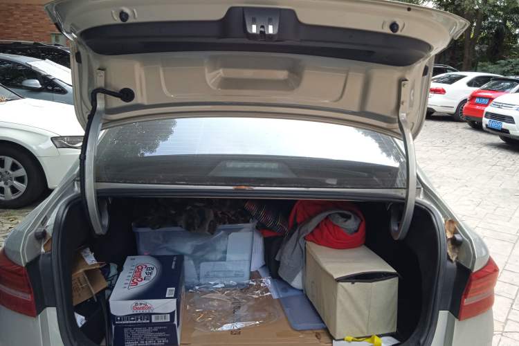 Used Volkswagen Lavida Pure Electric 2019 Enjoyment Edition Trunk