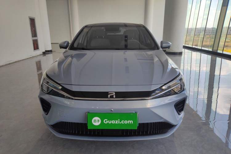 Used Rising ER6 2020 620 km Smart Edition
