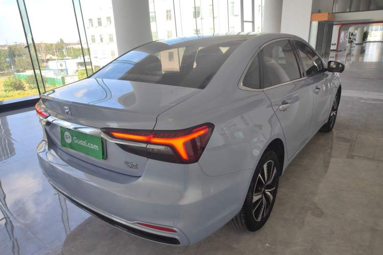 Used Rising ER6 2020 620 km Smart Edition
