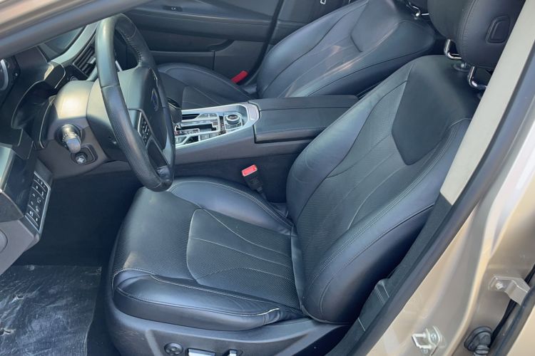 Used Geely Auto Emgrand GT 2015 1.8T Flagship Model