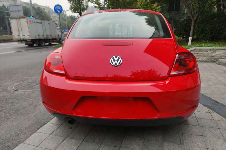 Used Volkswagen Beetle 2015 180TSI model
