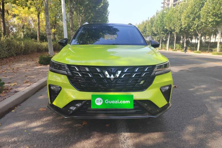 Used Wuling Alvez 2022 1.5T CVT Trendy & Cool Edition
