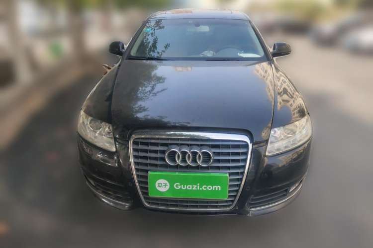 Used Audi A6L 2009 2.0 TFSI manual standard version
