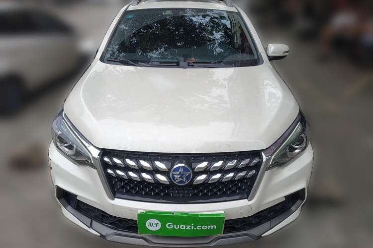 Used Venucia T70 2020 2.0L CVT Luxury Edition China VI Standard
