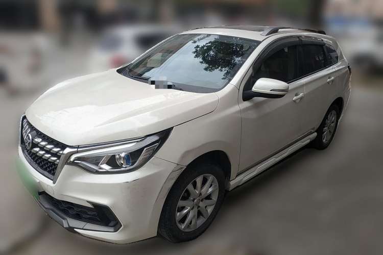 Used Venucia T70 2020 2.0L CVT Luxury Edition China VI Standard
