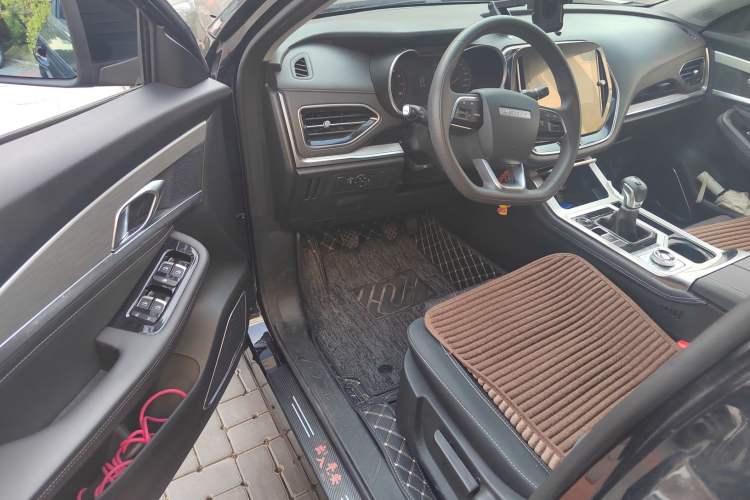 Used JETOUR X70 2022 1.5T Manual Le Xing Edition 7 Seats Driver Seat