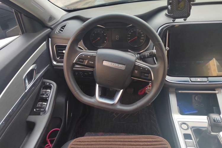 Used JETOUR X70 2022 1.5T Manual Le Xing Edition 7 Seats Steering Wheel