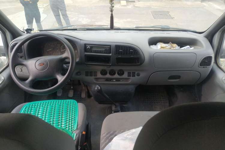 Used Ford Classic Transit 2015 2.8T Diesel Multi-Function Vehicle Short Wheelbase 6-Seater Mid-Roof Edition JX493ZLQ4
