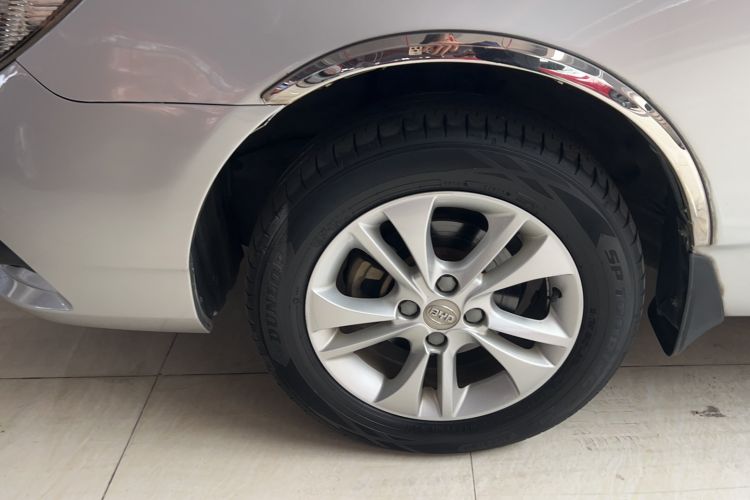 Used BYD F3 2015 Energy-Saving Edition 1.5L Automatic Luxury Model
