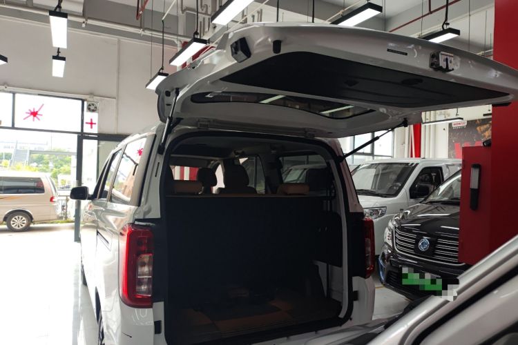 Used Dongfeng Fengon E380 2023 Standard Edition – Comfort Model 7 Seats