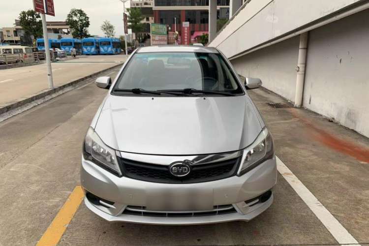 Used BYD F3 2015 Energy-Saving Edition 1.5L Automatic Luxury Model
