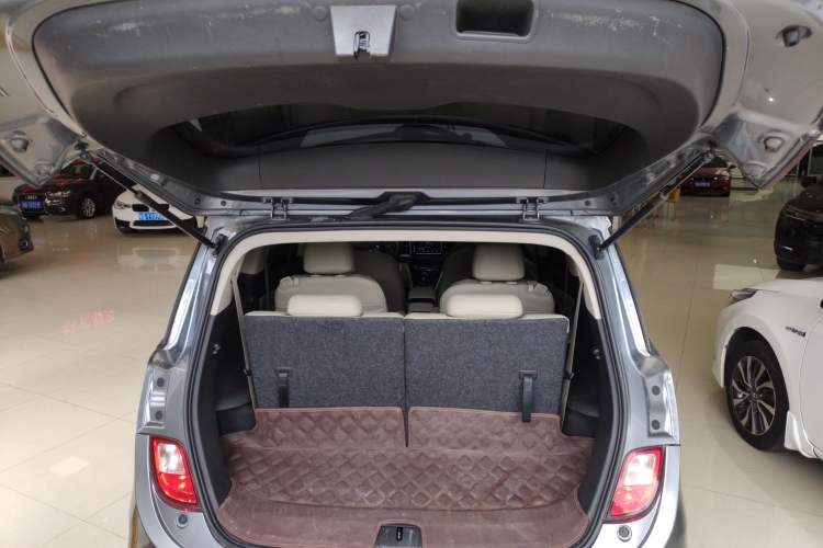 Used Buick GL6 2018 18T 6-Seater Elite Model