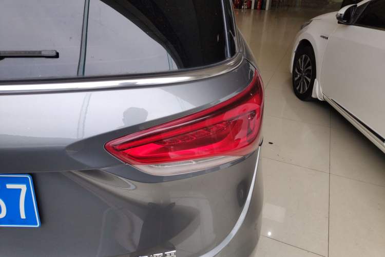 Used Buick GL6 2018 18T 6-Seater Elite Model