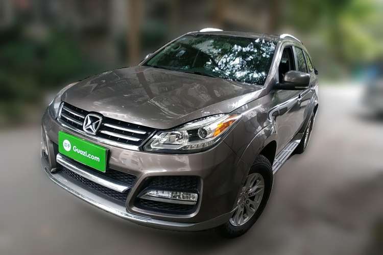 Used JMC Yusheng S350 2014 2.4T Automatic 2WD Diesel Luxury Version with Sunroof 7 Seats