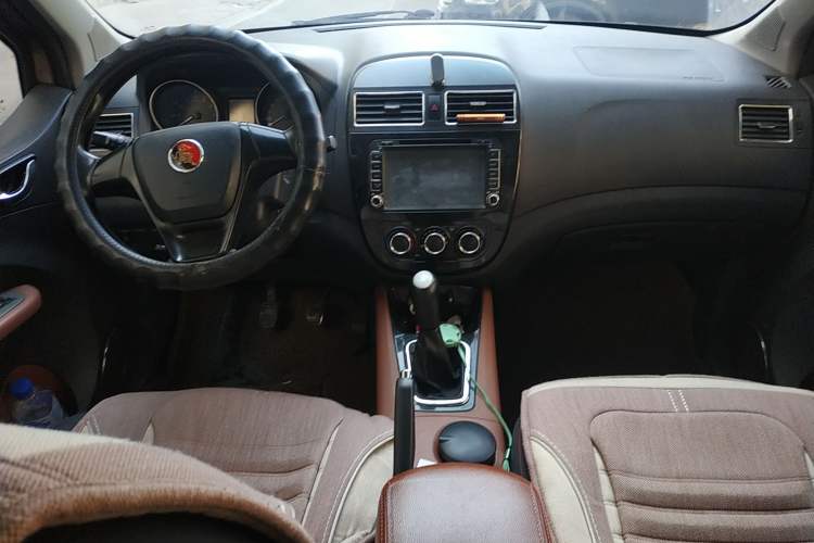 Used FORTHING Joyear X5 2013 1.6L Manual Luxury Model