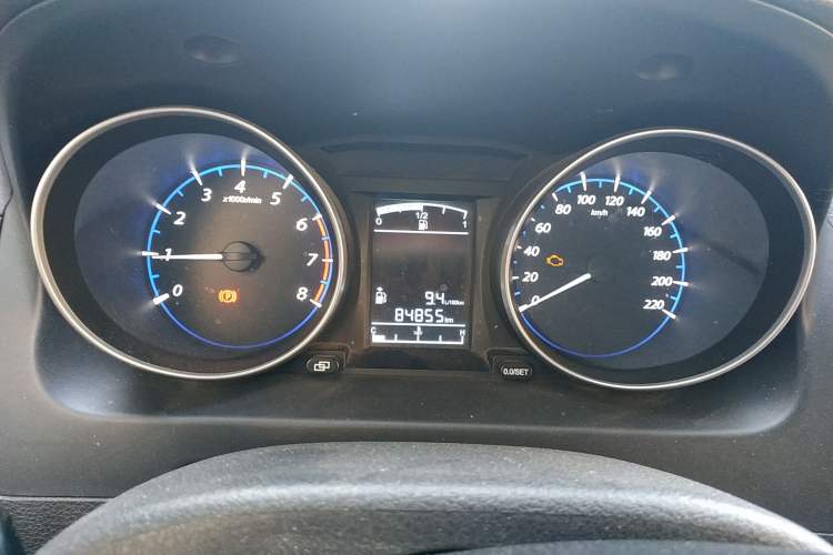 Used FORTHING Joyear X5 2013 1.6L Manual Luxury Model