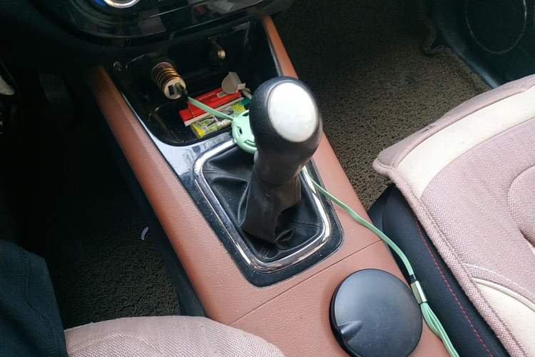 Used FORTHING Joyear X5 2013 1.6L Manual Luxury Model