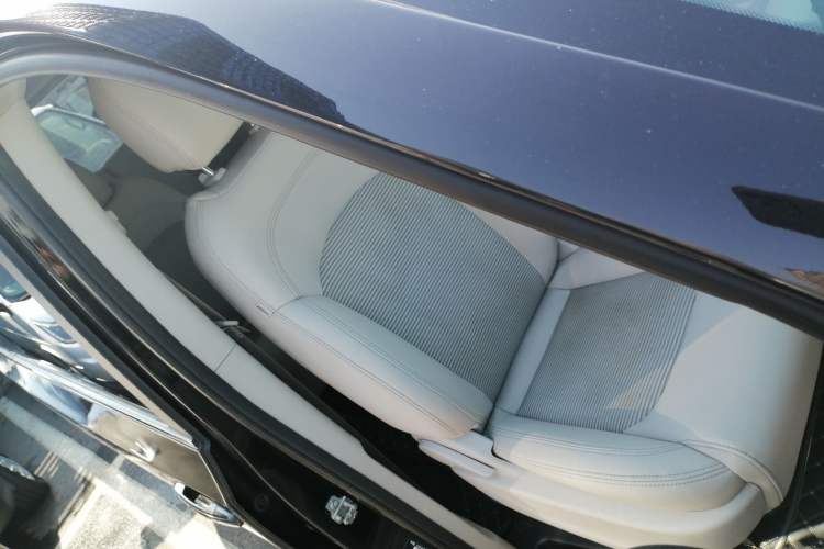 Used SAIC MAXUS G10 2018 PLUS 2.0T Manual Luxury Edition
