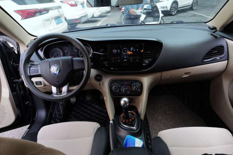 Used Fiat Viaggio 2012 1.4T Manual Enjoyment Edition