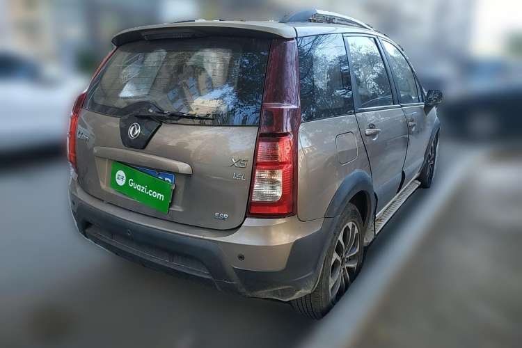 Used FORTHING Joyear X5 2013 1.6L Manual Luxury Model