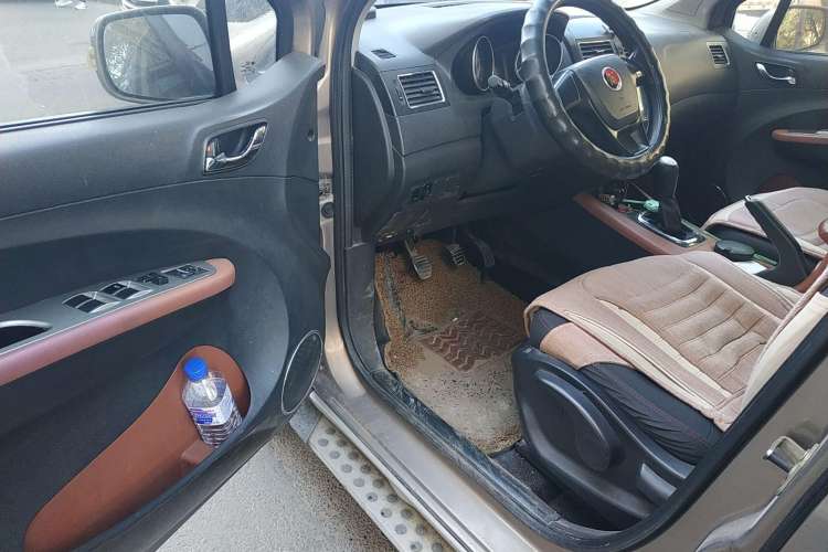 Used FORTHING Joyear X5 2013 1.6L Manual Luxury Model