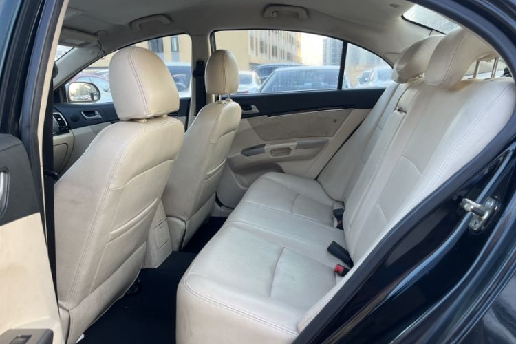 Used Geely Auto Classic Emgrand 2013 Sedan 1.5L Manual Elite Model
