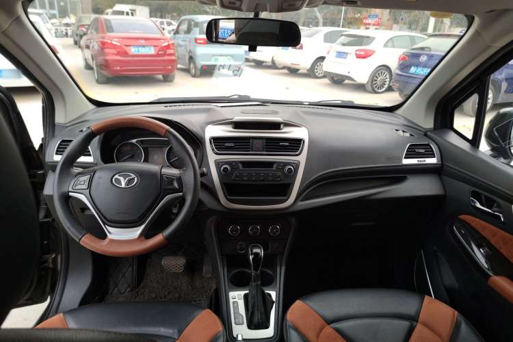 Used FAW Yingzhi G5 2016 1.5L CVT Elite Edition
