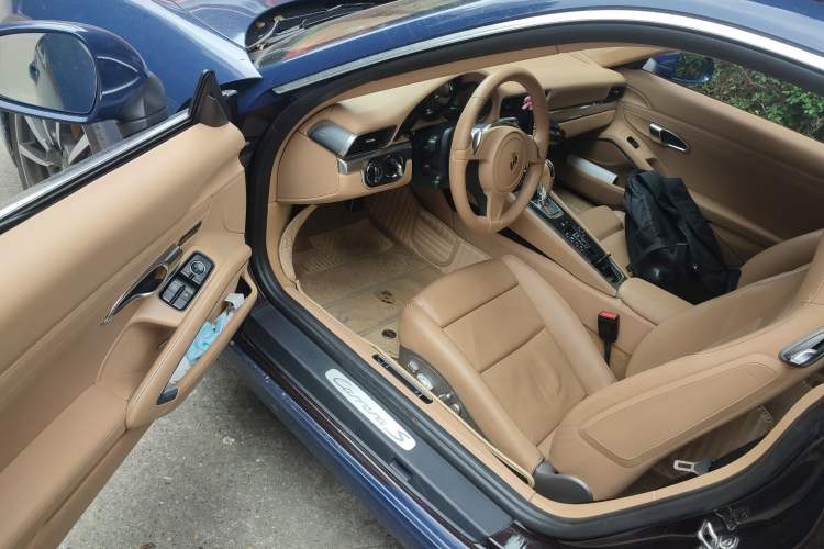 Used Porsche 911 2012 Carrera S 3.8L
