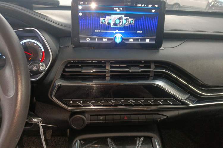 Used Zotye T500 2018 1.5T Manual Luxury Model