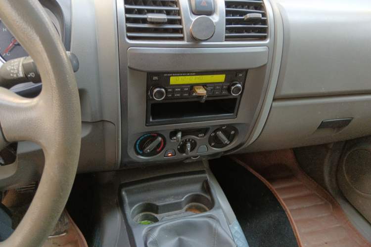 Used Great Wall Wingle 5 2014 2.8T Entry-Level Big Double-Cab GW2.8TC
