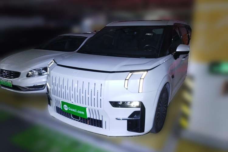 Used Zeekr 009 2022 WE Edition