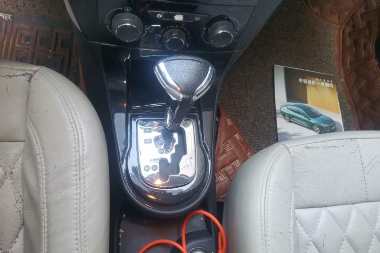 Used Citroen C-Quatre 2012 Sedan 1.6L Automatic Prestige Model Gear Lever