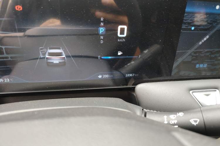 Used Venucia V 2021 260T Idol Edition
